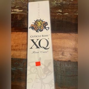 NWT Cuticle Remy Human Hair Extensions